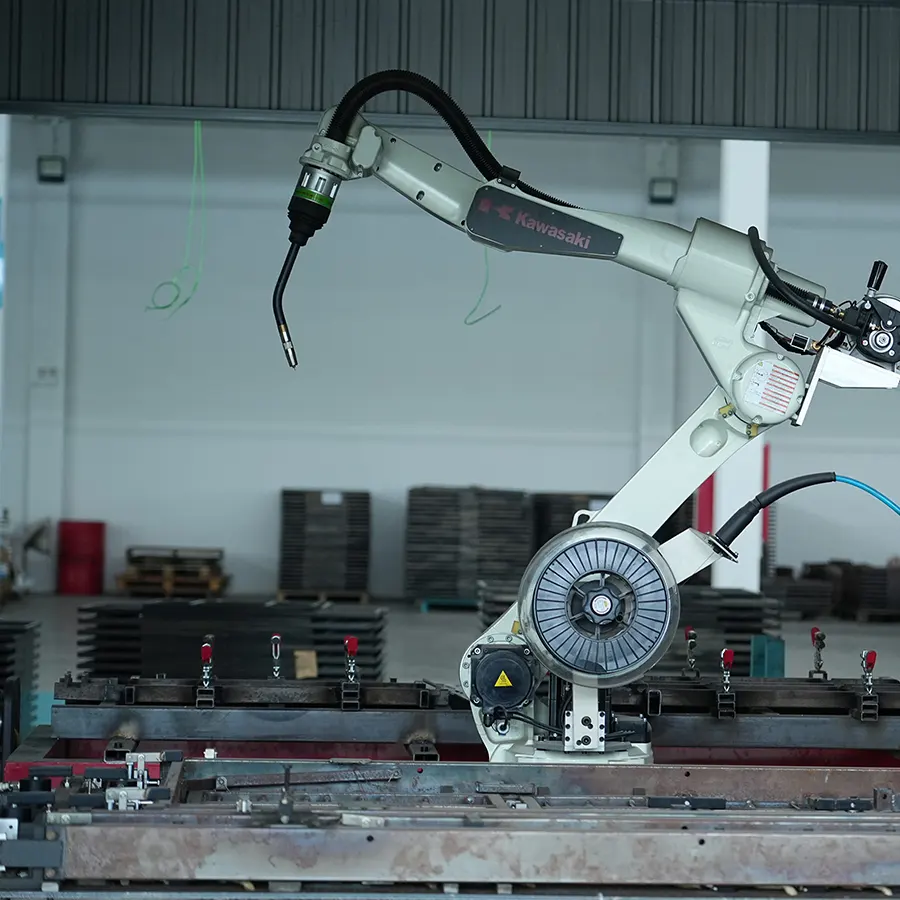 Kawasaki welding robot performing precision fish-scale weld