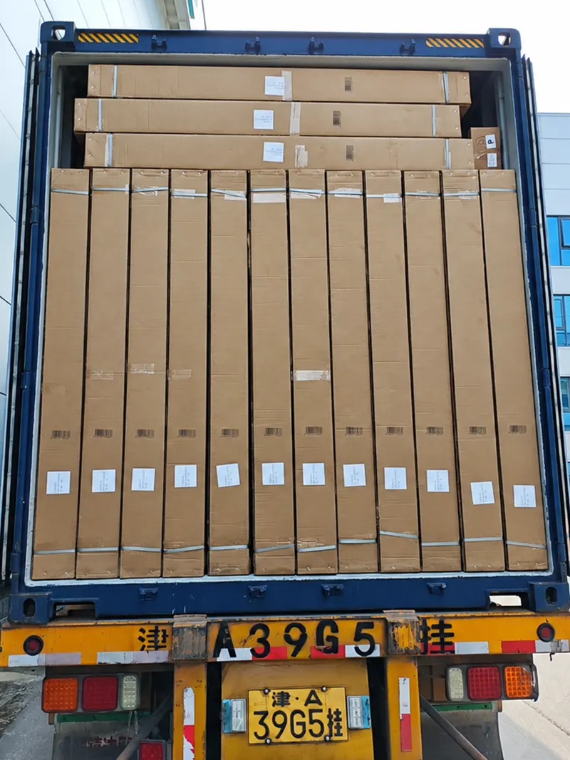 Forklifts operating in Dingli 11,000㎡ smart vertical warehouse